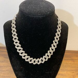 GOLDEN STAR NECKLACE